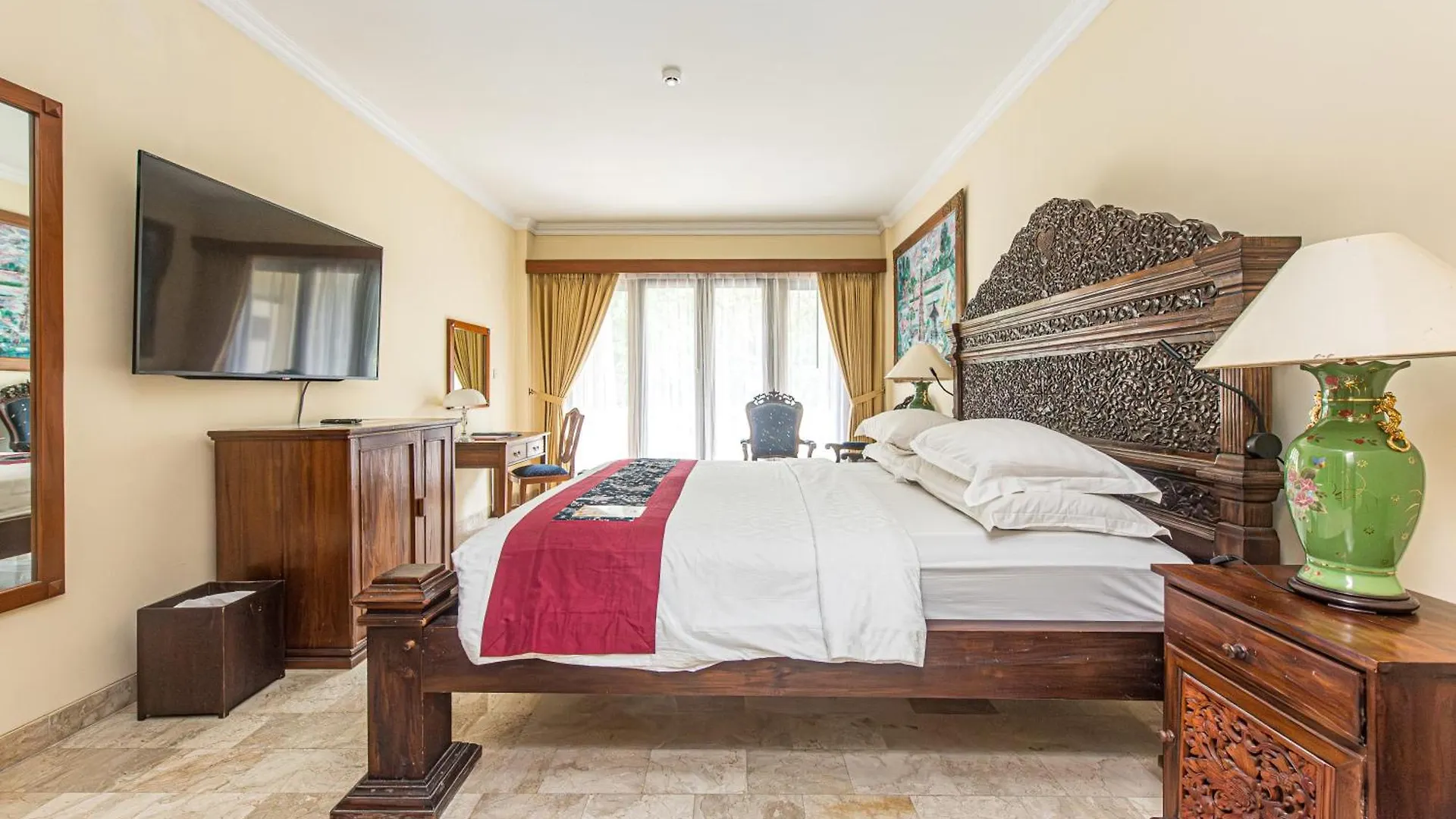 Hotel Kumala Pantai Legian